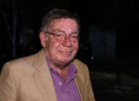 Νικολακόπουλος: “Έφυγε” σε ηλικία 75 ετών Νικολακόπουλος: “Έφυγε” σε ηλικία 75 ετών