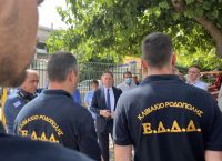 Πέτσας: «Νέα έκτακτη ενίσχυση €5,6 εκατ. για την πυροπροστασία»