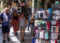 Tourism: Greece chosen by Austrians and English for holidays this summer Tourism: Greece chosen by Austrians and English for holidays this summer