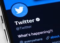 Twitter: Απορρίπτει τους ισχυρισμούς του Μασκ ότι εξαπατήθηκε Twitter: Απορρίπτει τους ισχυρισμούς του Μασκ ότι εξαπατήθηκε