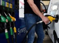 ΗΠΑ: Αναστολή φόρου στη βενζίνη από τον Μπάιντεν για μείωση της τιμής