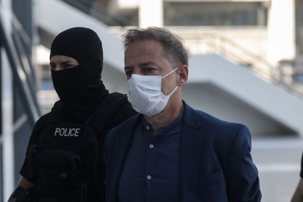 Απολογία Λιγνάδη: Αρνούμαι τις κατηγορίες – Μέρα λύτρωσης η σημερινή για μένα