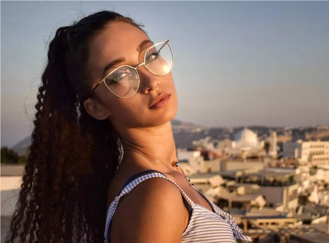 Δήμητρα Βαμβακούση: Η μικρή του survivor χωρίς εσώρουχο γκρέμισε το instagram