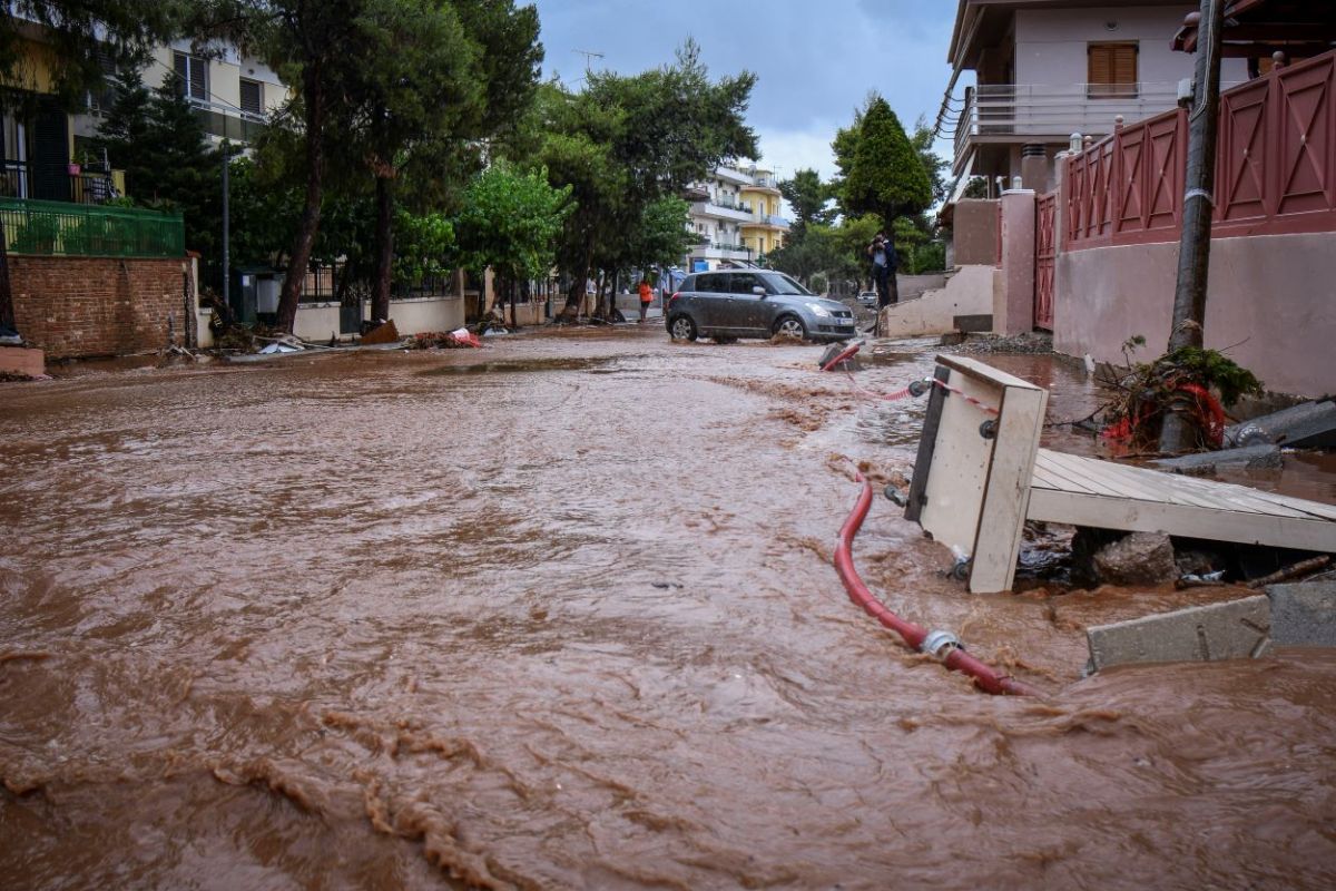 Φονικές πλημμύρες Μάνδρα: Σήμερα οι ποινές για τους 8 καταδικασθέντες