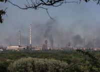 Ουκρανία: Ρωσικός βομβαρδισμός στο χημικό εργοστάσιο Αζότ – Φωτιά μετά από διαρροή πετρελαίου