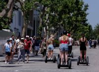 Κορωνοϊός: Λίγο πάνω από τα 73.000 τα κρούσματα σε μία εβδομάδα