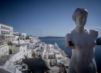 Χρονιά Ρεκόρ για τον Τουρισμό – Ξεπερνάει τον αριθμό του 2019