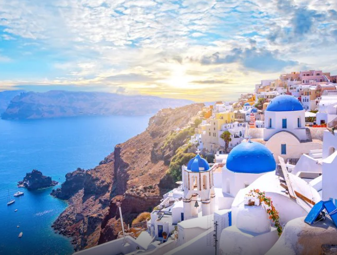 Τουρισμός: “Σπάει” τα ρεκόρ στις Κυκλάδες