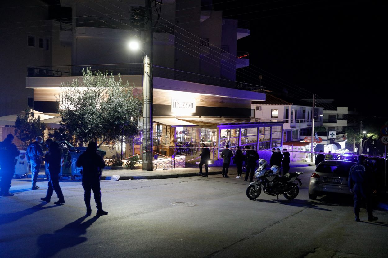 Βούλα: Πώς έγινε η απόπειρα “μαζικής” δολοφονίας σε φούρνο