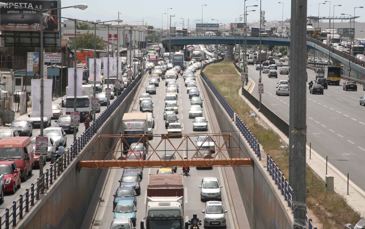 Κηφισός: Μποτιλιάρισμα 13 χιλιομέτρων