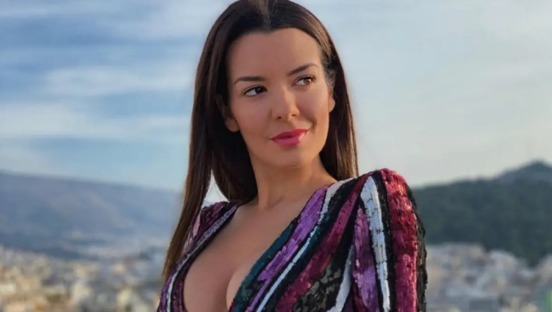 Νικολέττα Ράλλη: Το ανύπαρκτο στρινγκ που χάθηκε στα προσόντα της τρέλανε κόσμο