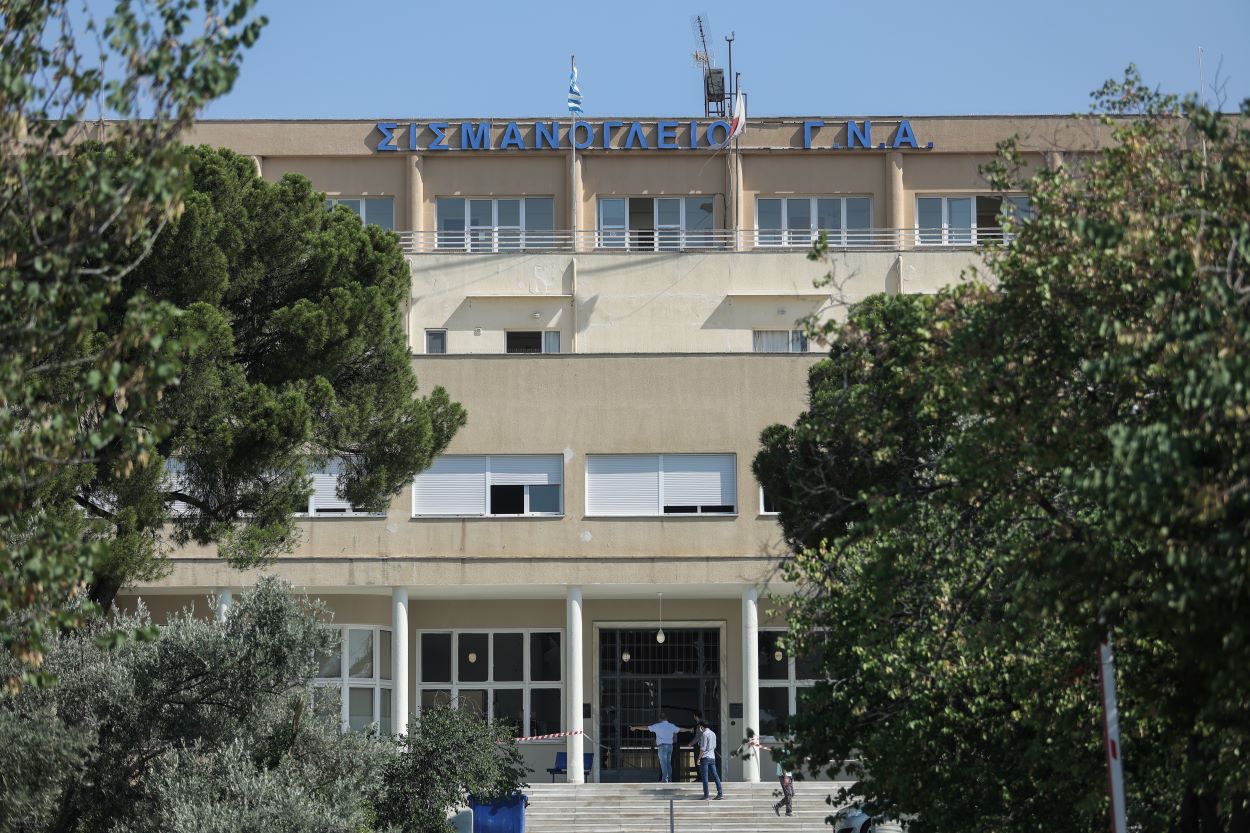 Σισμανόγλειο: Προβληματίζει η έκρηξη στο ΑΤΜ – Ντυμένοι γιατροί οι δράστες