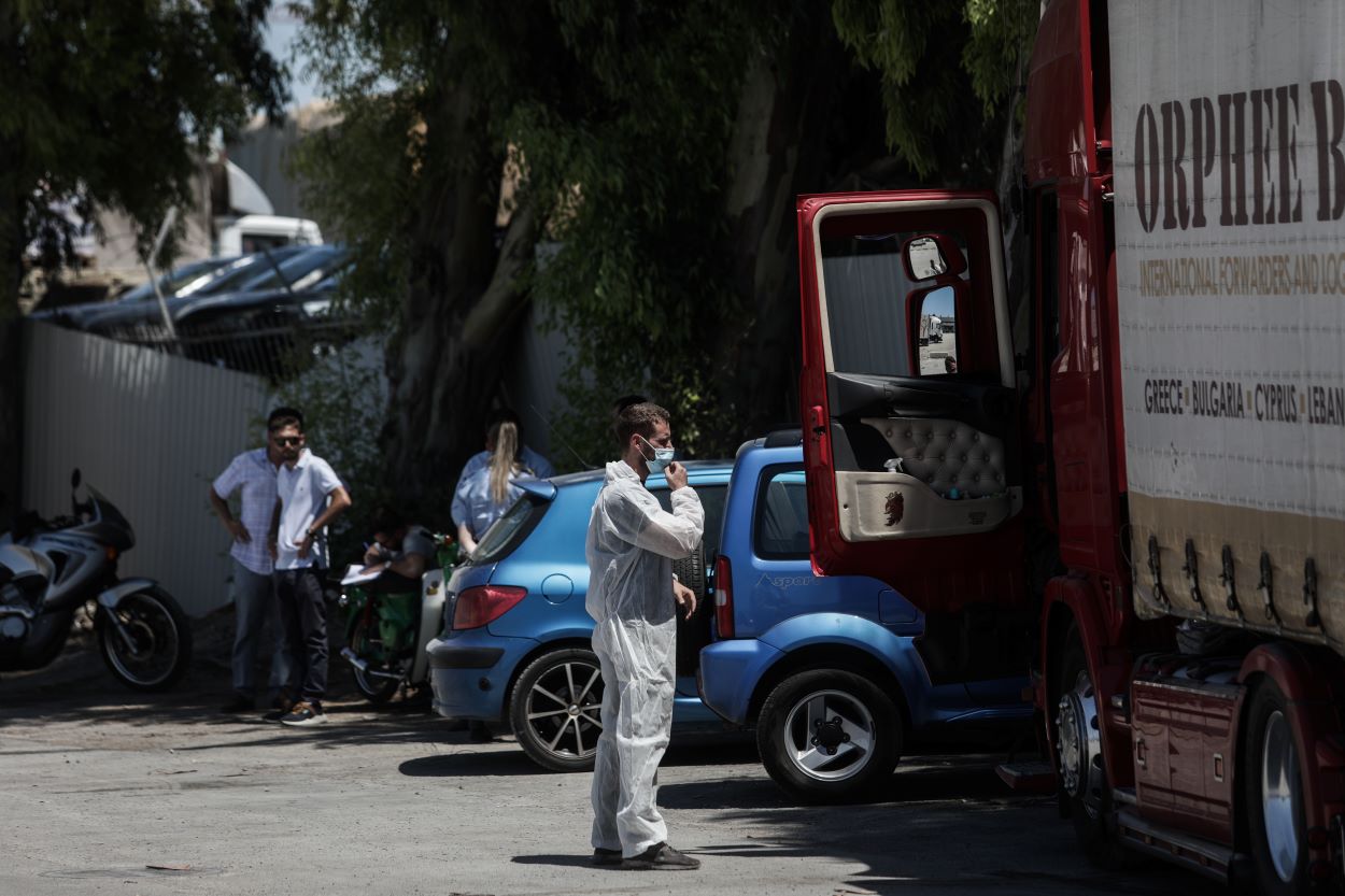 Θρίλερ στη Λαχαναγορά: Βρέθηκε νεκρός μέσα σε φορτηγό – Ήταν δεμένος και φιμωμένος