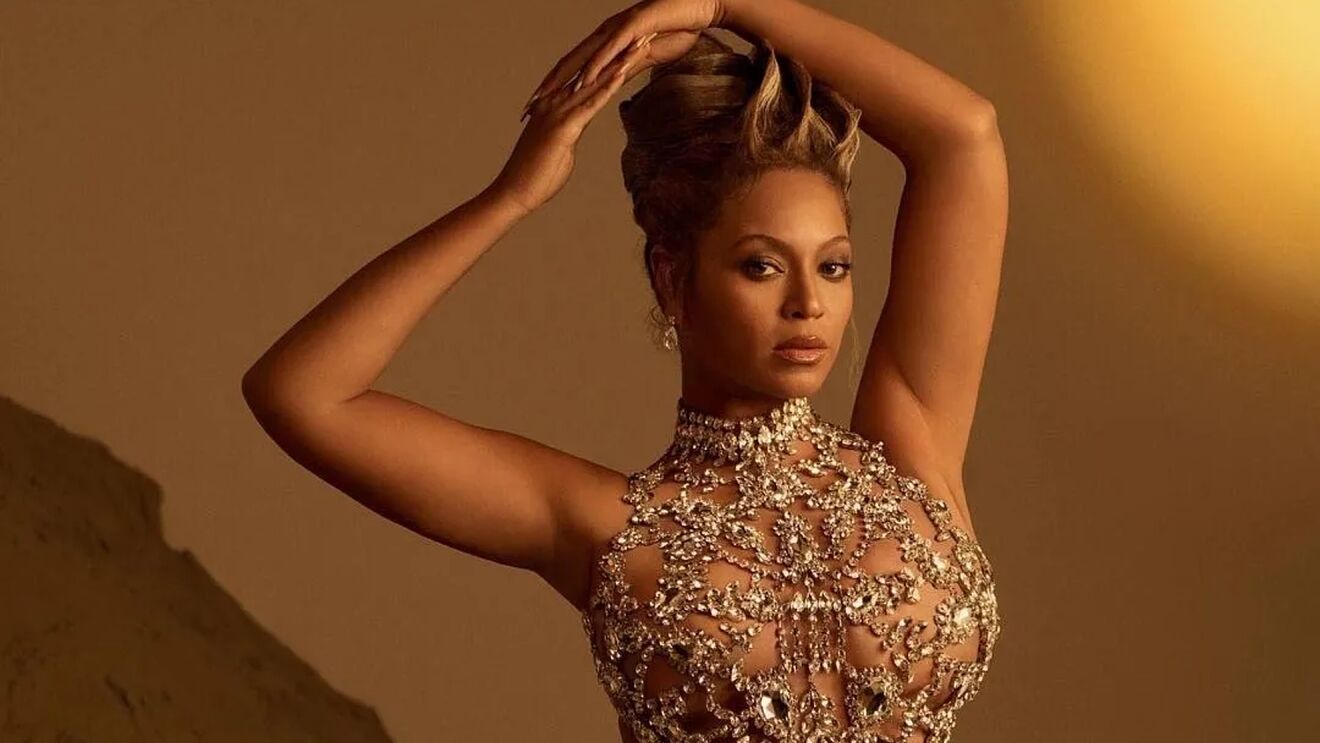 Beyoncé: Γυμνή πάνω σε άλογο για το νέο άλμπουμ