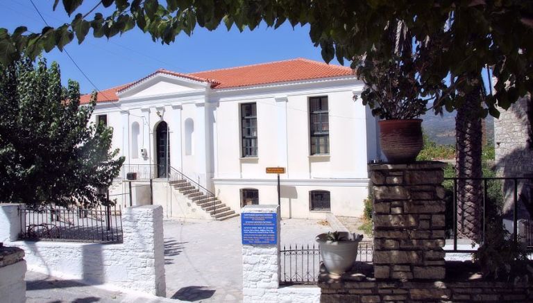 Space Hellas: Digital network for eight folklore museums οn Samos