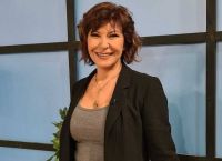 Κωνσταντίνα: «Ήταν επεισοδιακό το Δηλητήριο  με τον Βασίλη Καρρά»