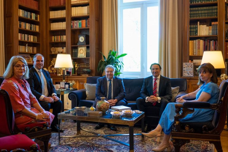 Greek President welcomes Greek Community Melbourne Board Members