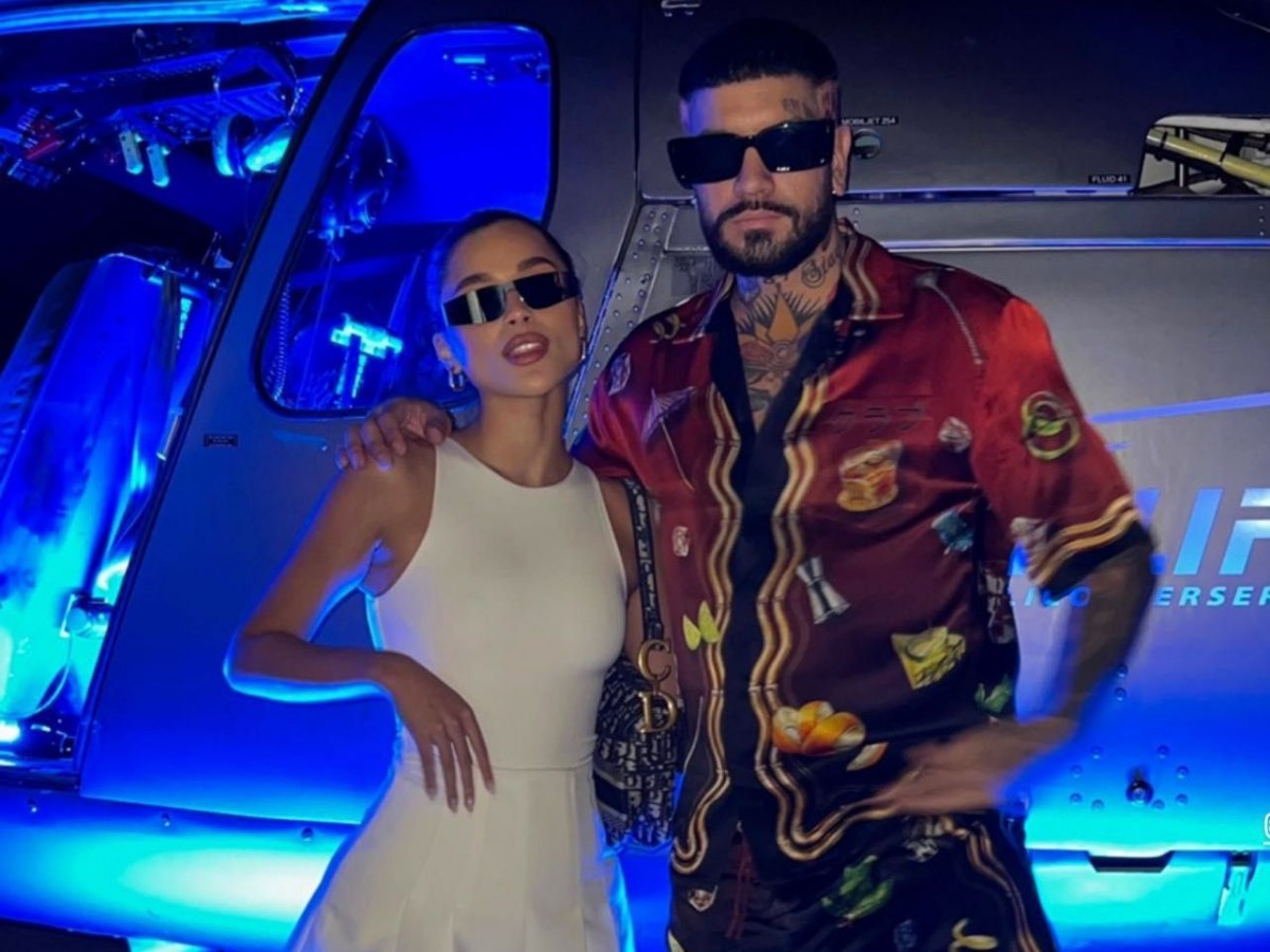 Snik: Βγάζει νέο video clip αγκαλιά με την αντικαταστάτρια της Ηλιάνας Παπαγρεωργίου