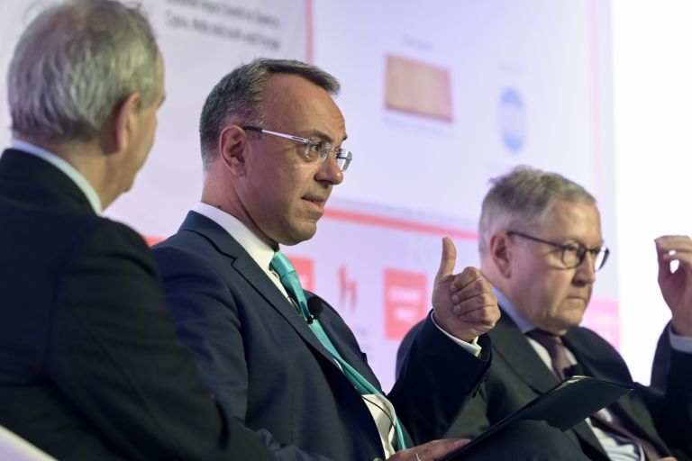 Σταϊκούρας στο Economist για την ανάπτυξη: Μπορεί να ξεπεράσει το 3,1% το 2022
