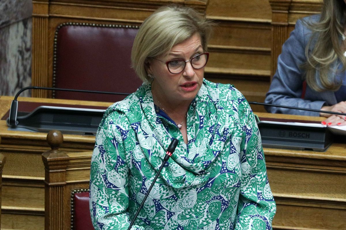 Γκάγκα: Πότε θα είναι διαθέσιμα τα νέα εμβόλια