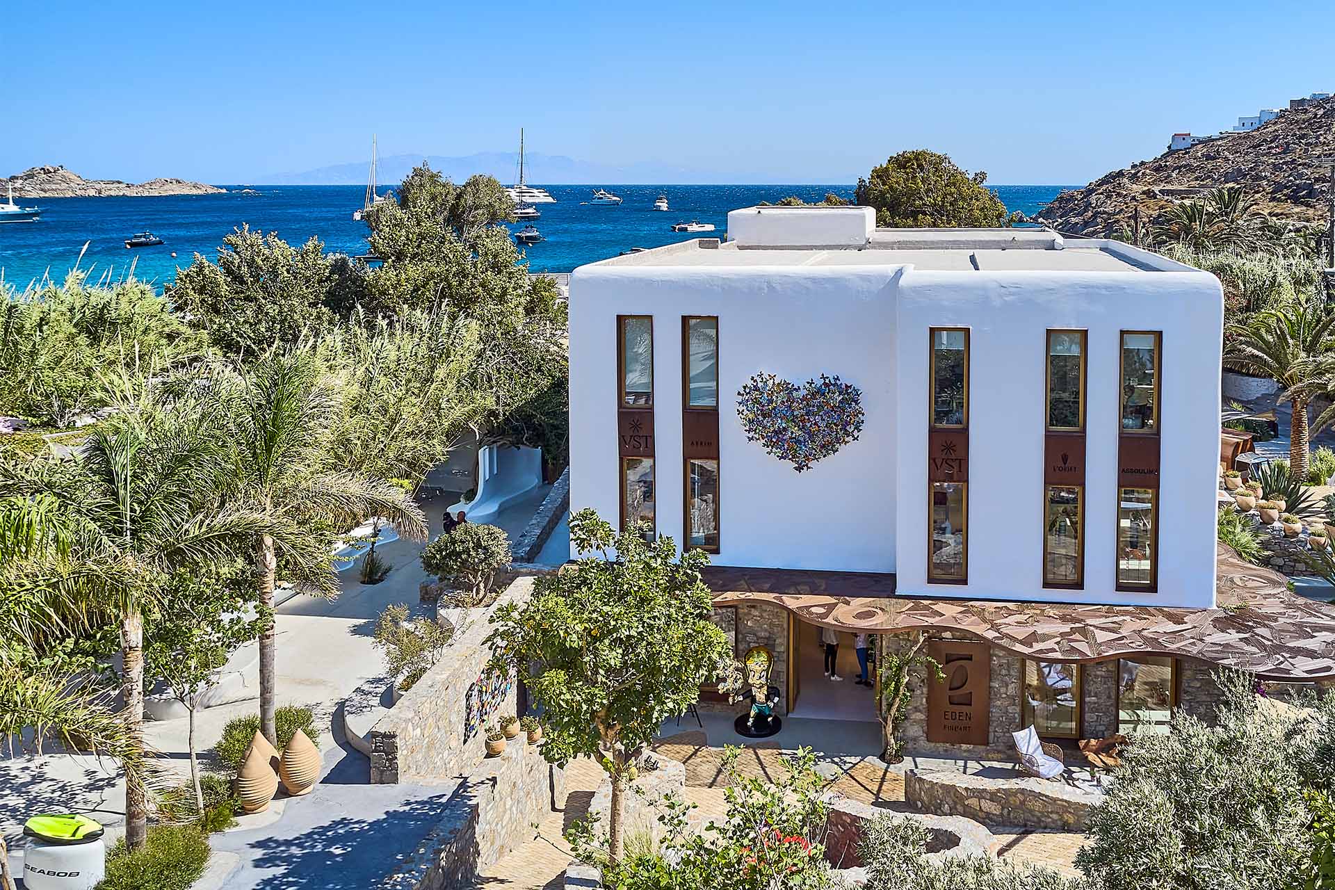 BoG: Travel receipts in Greece up by 62.7% in July 2022