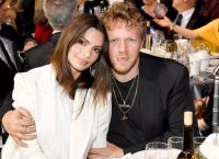 Emily Ratajkowski: Χωρίζει από τον Sebastian Bear – Την απάτησε