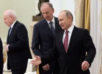 Ρωσία: Απόπειρα δηλητηρίασης στενού συνεργάτη του Πούτιν Ρωσία: Απόπειρα δηλητηρίασης στενού συνεργάτη του Πούτιν