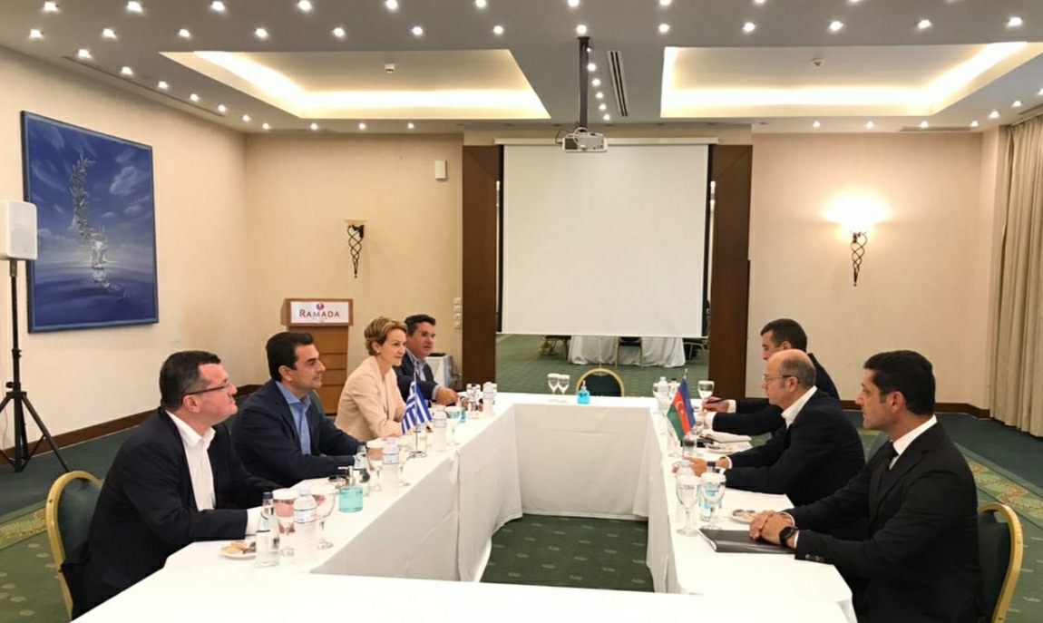 Συνάντηση Σκρέκα με τον Υπουργό Ενέργειας του Αζερμπαϊτζάν Parviz Shahbazov