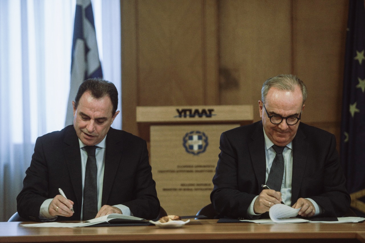 Σύμφωνο Συνεργασίας ΥΠΑΝΕ-ΥΠΑΑΤ για ενίσχυση των αγροτών στις περιοχές Δίκαιης Αναπτυξιακής Μετάβασης