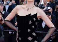 Cara Delevingne: Δίπλα στο πλευρό των γυναικών και των trans – Η δική της σεξουαλική ταυτότητα Cara Delevingne: Δίπλα στο πλευρό των γυναικών και των trans – Η δική της σεξουαλική ταυτότητα