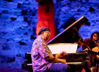 Θρύλοι της jazz, μουσικής σκηνής, ανεβαίνουν τον Ιούλιο και τον Αύγουστο στο Sani Festival 2022 Θρύλοι της jazz, μουσικής σκηνής, ανεβαίνουν τον Ιούλιο και τον Αύγουστο στο Sani Festival 2022