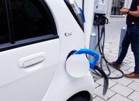 Κινούμαι ηλεκτρικά 2: Πώς θα πάρετε την επιδότηση για ηλεκτρικό αυτοκίνητο, δίκυκλο, ποδήλατο