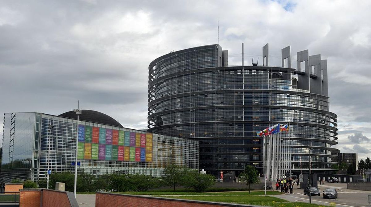 Ευρωπαϊκή Ένωση: Το ευρωπαϊκό δικαστήριο δίνει μικτή καθοδήγηση για τη διάσωση μεταναστών στη θάλασσα