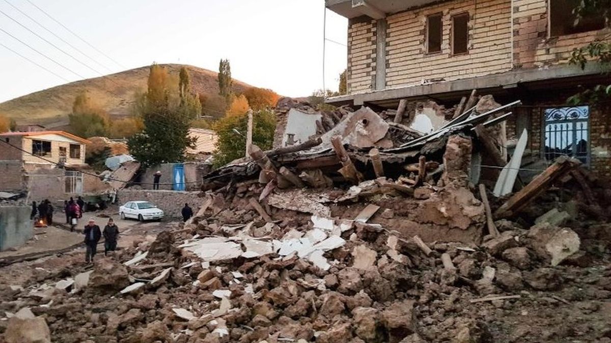 Ιράν: Φονικός σεισμός 6,3 έπληξε τη χώρα – Πέντε νεκροί και 20 τραυματίες ο πρώτος απολογισμός