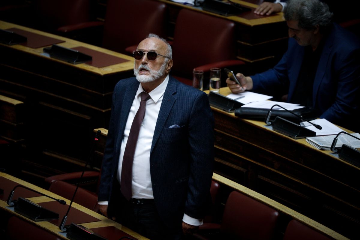 Παναγιώτης Κουρουμπλής: Επιστρέφει στην ΚΟ του ΣΥΡΙΖΑ