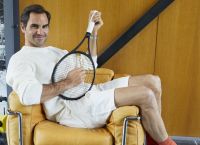 Roger Federer spends quality time with his family in Paros