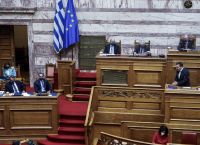 Βουλή παρακολούθηση: Ξεκινά η “μάχη” των αρχηγών