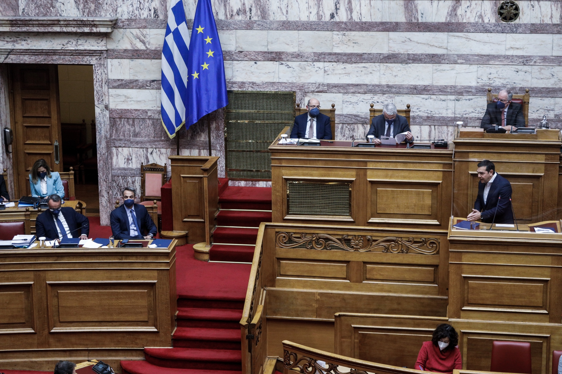 Βουλή παρακολούθηση: Ξεκινά η “μάχη” των αρχηγών