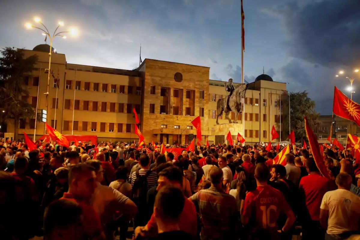 Βόρεια Μακεδονία: Συνεχίζονται οι διαδηλώσεις για την προτεινόμενη συμφωνία με την Βουλγαρία από την ΕΕ