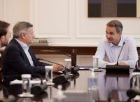 Συνάντηση του Πρωθυπουργού Κυριάκου Μητσοτάκη με τον Co-CEO του Netflix Ted Sarandos