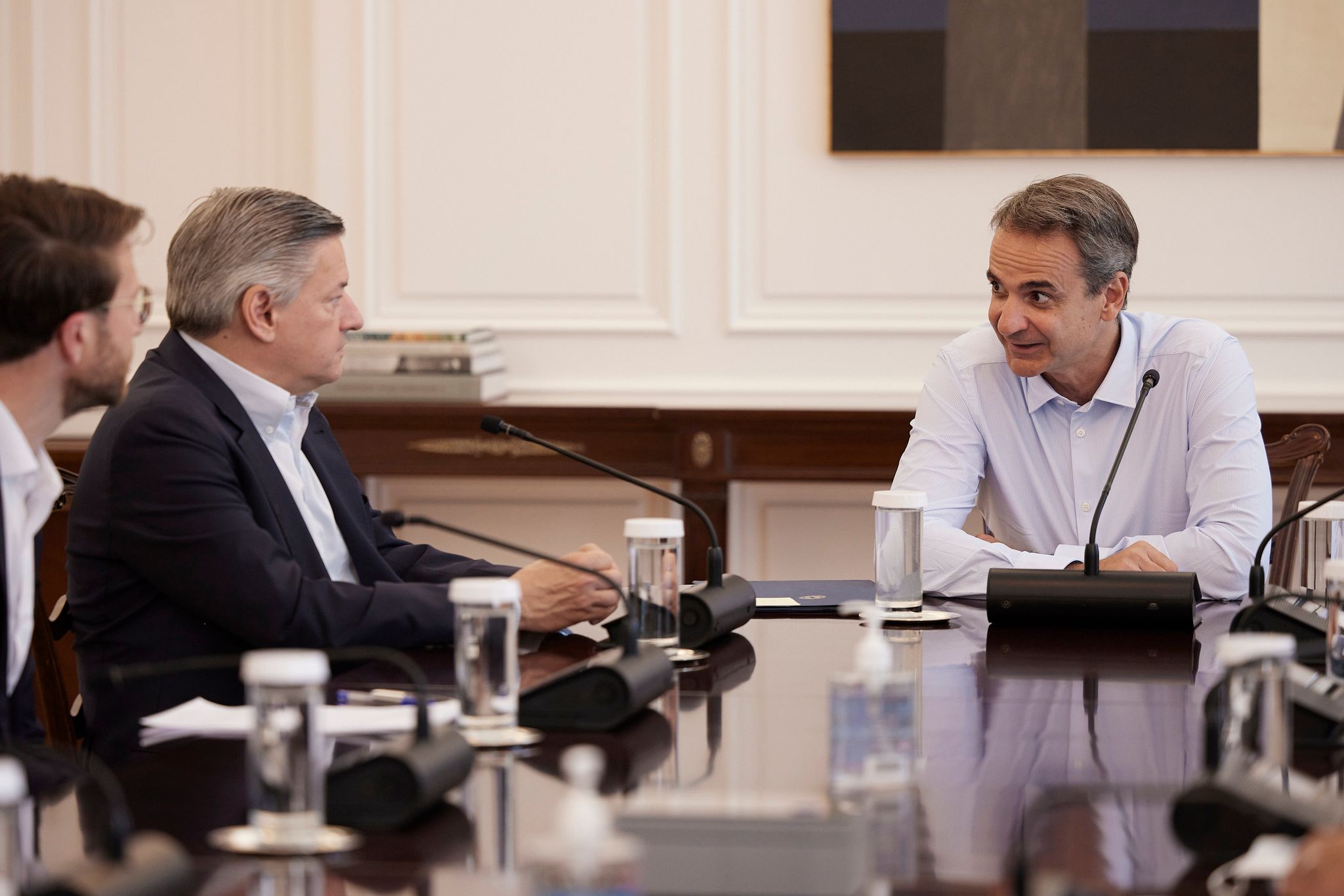 Συνάντηση του Πρωθυπουργού Κυριάκου Μητσοτάκη με τον Co-CEO του Netflix Ted Sarandos