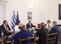Τον ομογενή Γερουσιαστή Λεωνίδα Ραπτάκη στο Μαξίμου υποδέχθηκε ο πρωθυπουργός