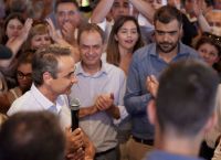Μητσοτάκης: Δίνουμε τη δυνατότητα στους συμπολίτες μας να κάνουν έστω και λίγες ημέρες διακοπές