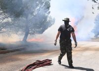 Πυροσβεστική: Συνεχίζεται η μάχη στη Δαδιά – Βελτιωμένη η εικόνα στη Λέσβο