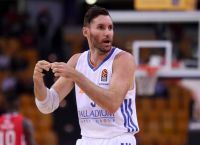 Euroleague: Γι’ ακόμη ένα χρόνο στη Ρεάλ ο Ρούντι Φερνάντεθ