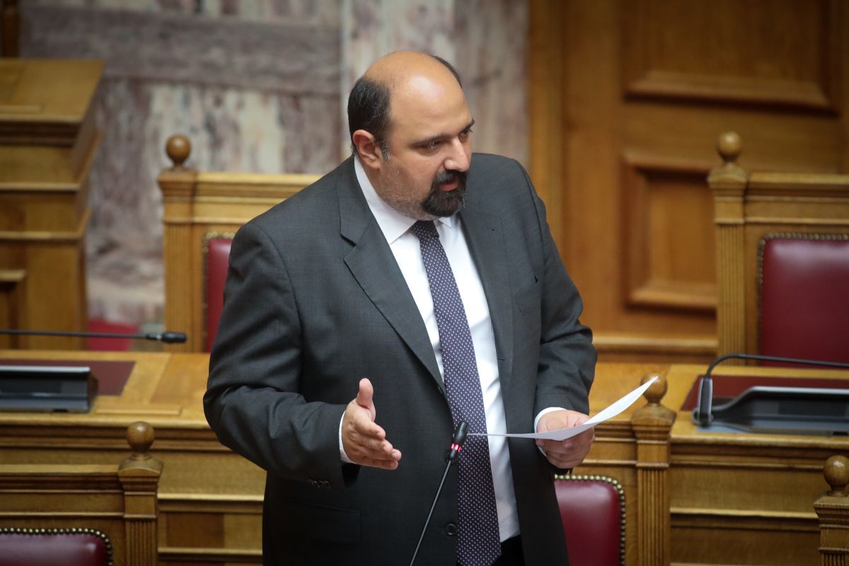 Τριαντόπουλος: Άμεση αποζημίωση των πληγέντων από τη δασική πυρκαγιά στη Λέσβο
