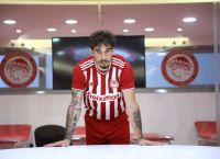 Ολυμπιακός: Επίσημα “ερυθρόλευκος” ο Βρσάλικο