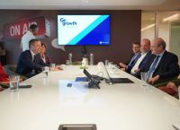 Χατζηδάκης: “Οι ψηφιακές δεξιότητες έχουν έρθει με ορμή στη ζωή μας”