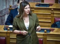 Τουρισμός – Ζαχαράκη: Τραβάμε κόκκινη γραμμή στις καθυστερήσεις, προχωράμε δυναμικά στον τουρισμό υγείας
