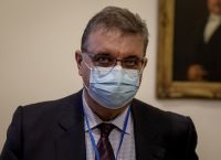 Εξαδάκτυλος: “Επιστροφή” στην υποχρεωτική μάσκα Εξαδάκτυλος: “Επιστροφή” στην υποχρεωτική μάσκα
